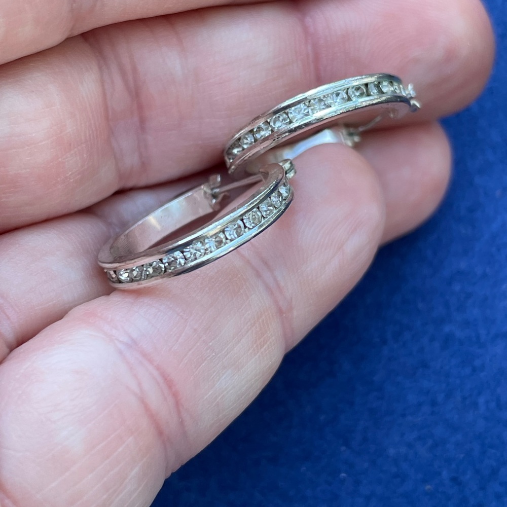 Silver Tone Rhinestone circle Hoop  Earrings